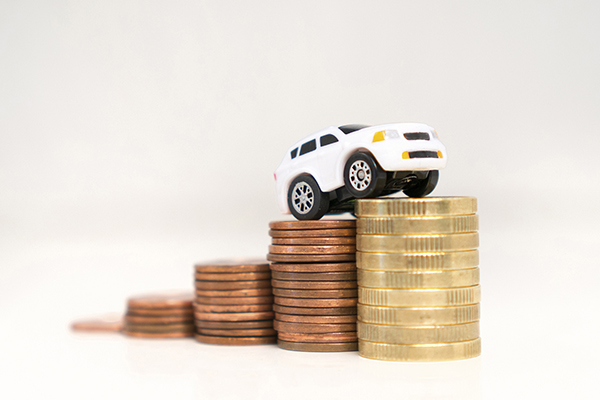 Cómo ahorrar dinero en el seguro de coche a terceros
